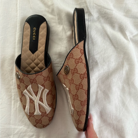 Gucci print loafers - Picture 2 of 9